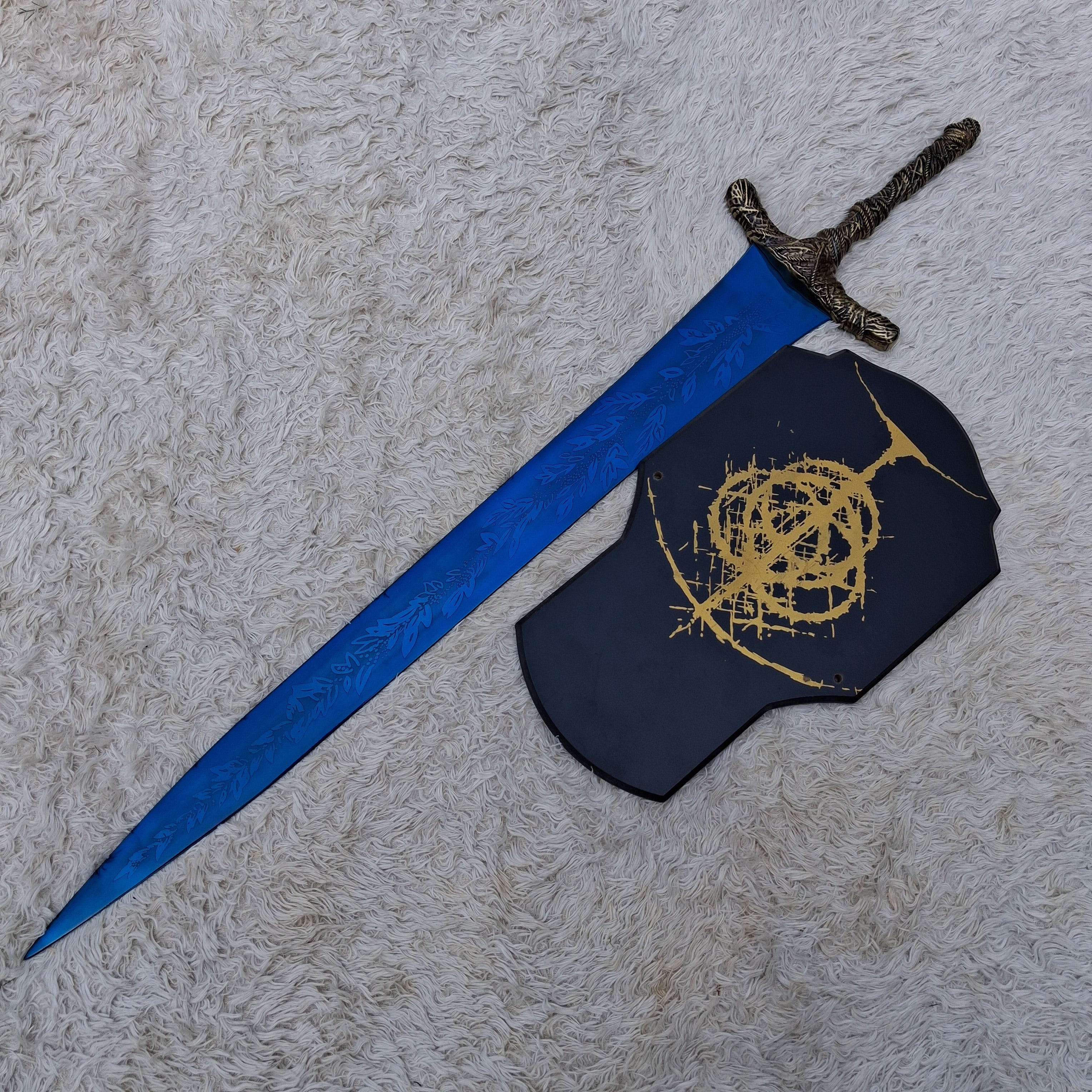 Blue Moon Sword Replica – Premium Fantasy Display Sword for Collectors & Cosplay