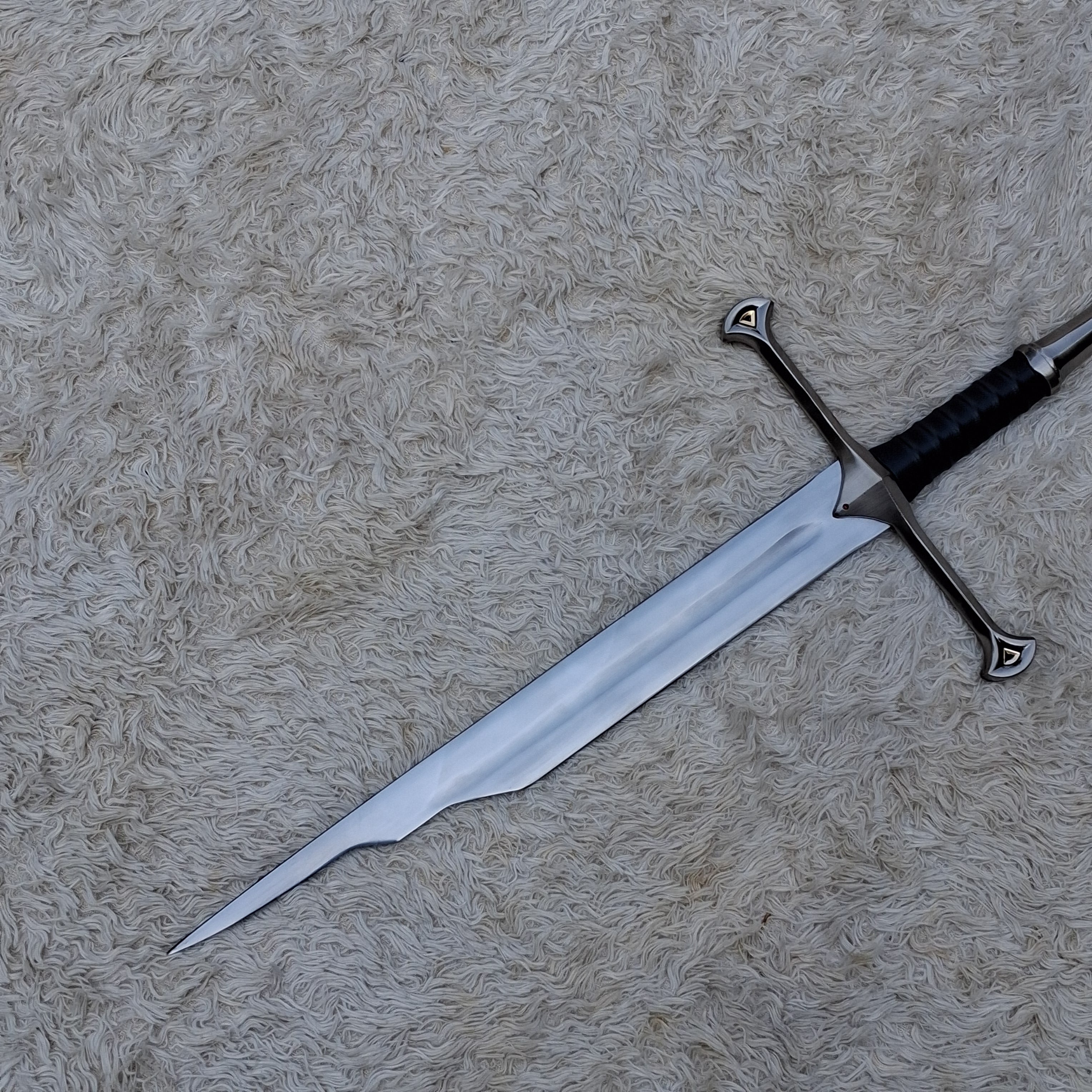 Shards of Narsil Replica – Fantasy Collectible & Display Piece
