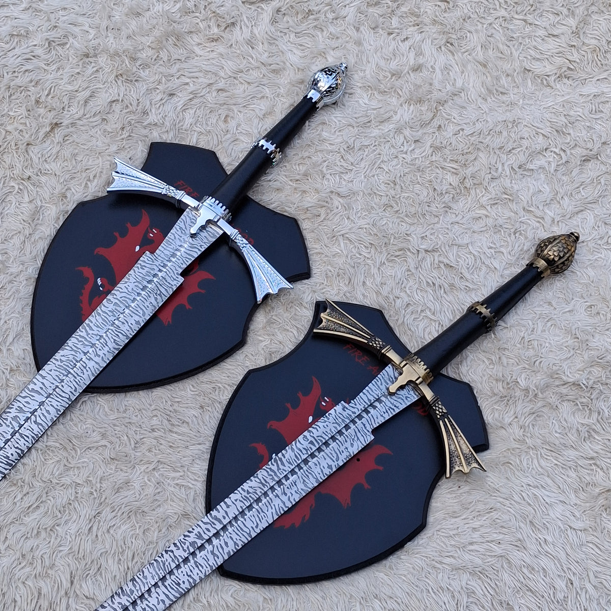 Daemon Targaryen Dark Sister Sword Replica – Premium Fantasy Display Collectible