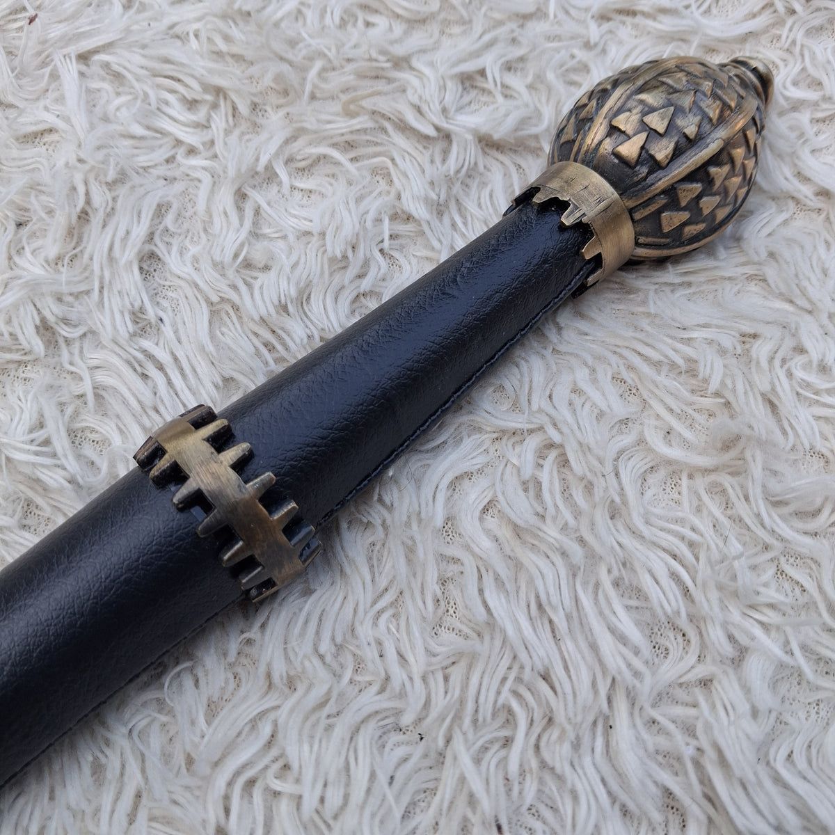 Daemon Targaryen Dark Sister Sword Replica – Premium Fantasy Display Collectible